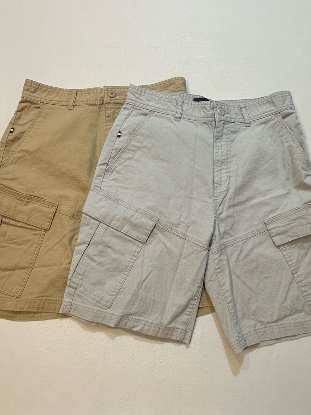 Edgar + Ash Cargo Shorts Men’s Small Tan & Gray Ripstop Utility Shorts Lot of 2
